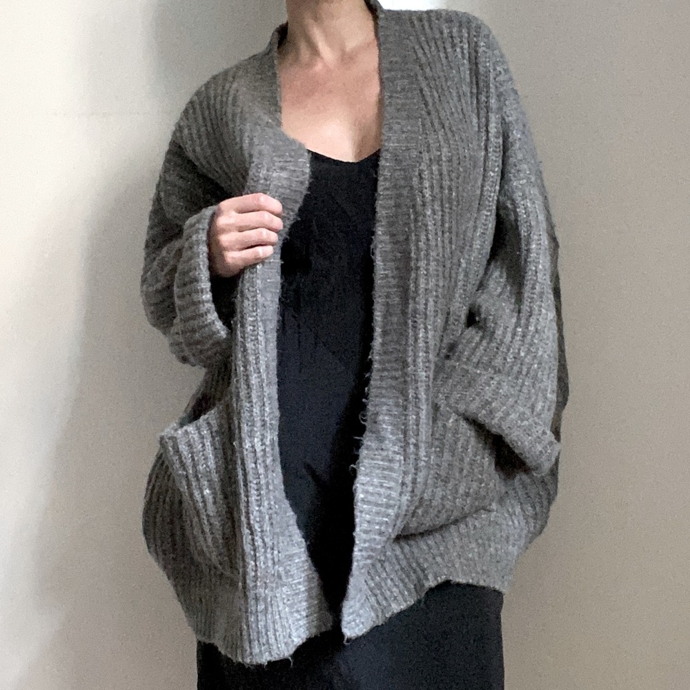 Chunky oversized knit sweater